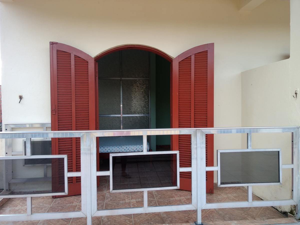 Pe Na Areia Pousada Bertioga Bagian luar foto