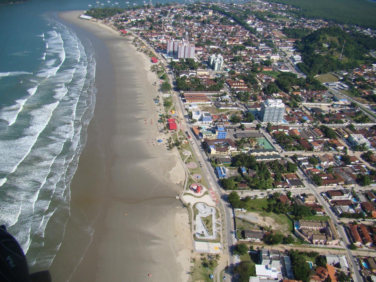 Pe Na Areia Pousada Bertioga Bagian luar foto